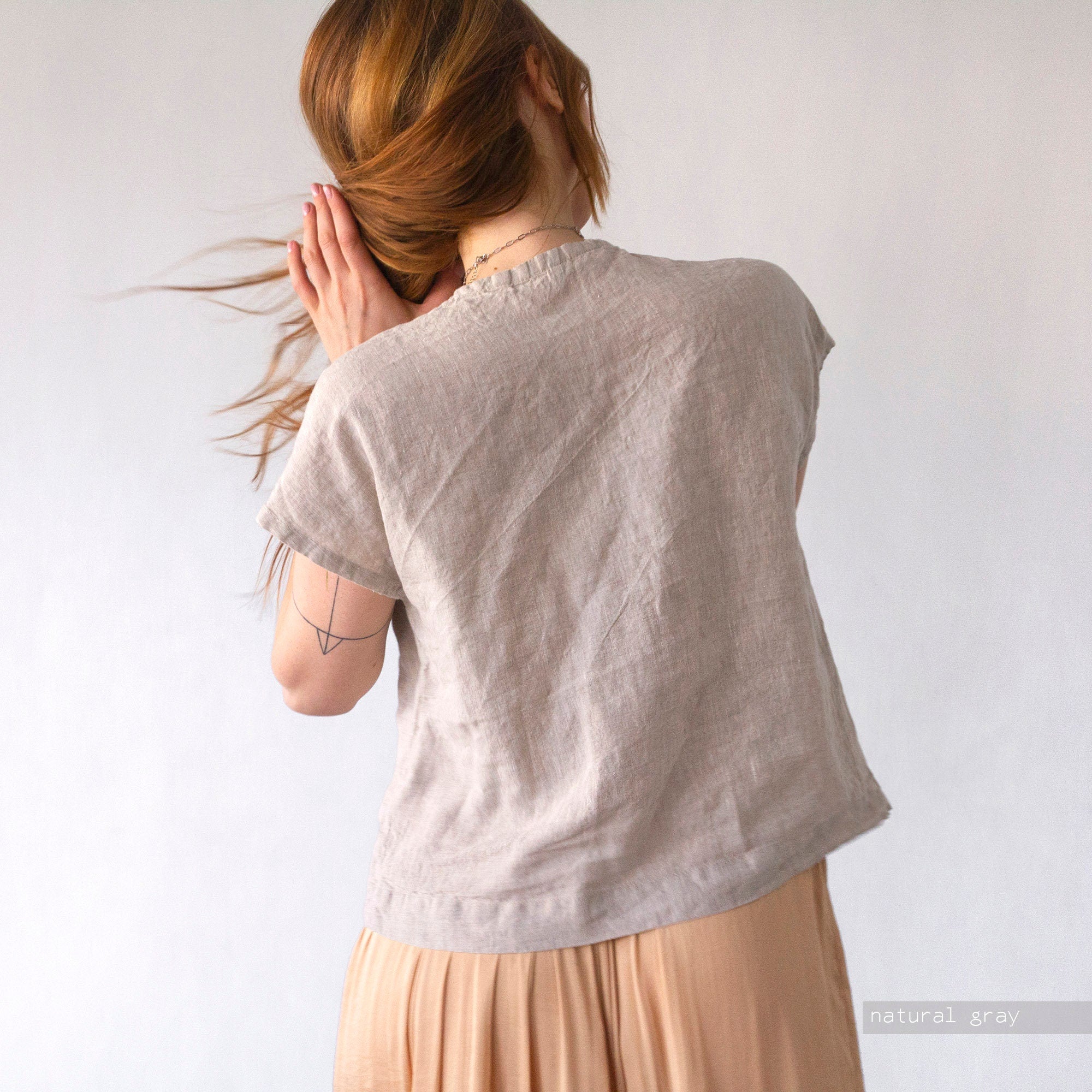 Sleeveless Linen Top: V-Neck Organic Fabric