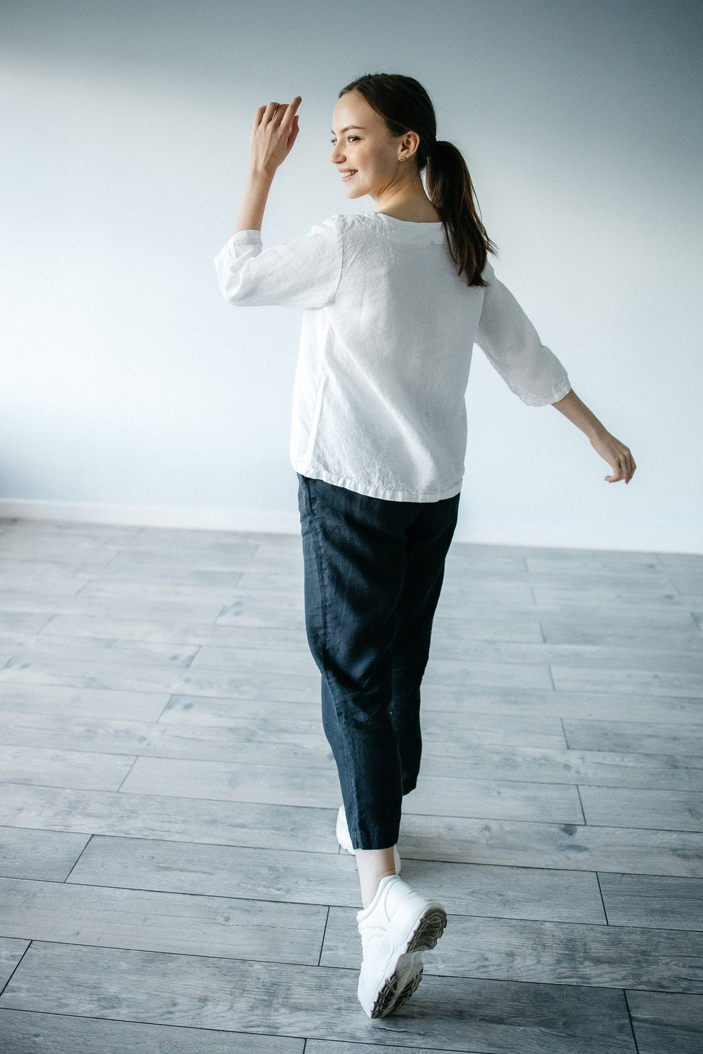 White Linen Tee Shirt Women: 3/4 Sleeve Summer Top