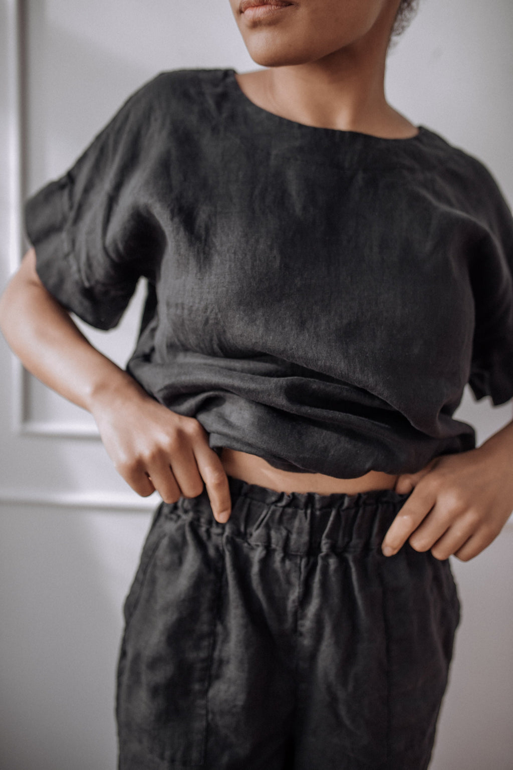 Linen Capri Set: Relaxed Fit Shirt & Elastic Waist Pants